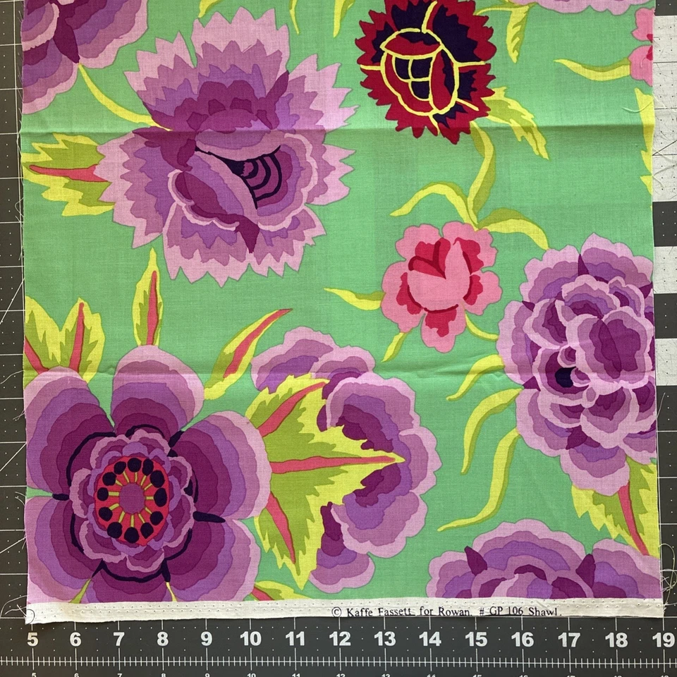 Kaffe Fassett for Rowan 'Shawl' GP106 14"X22" Original Issue - Image 4 of 4