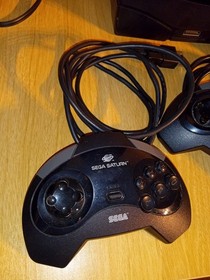 Sega Saturn w/ 3 Controllers & cables, Video Output Problem