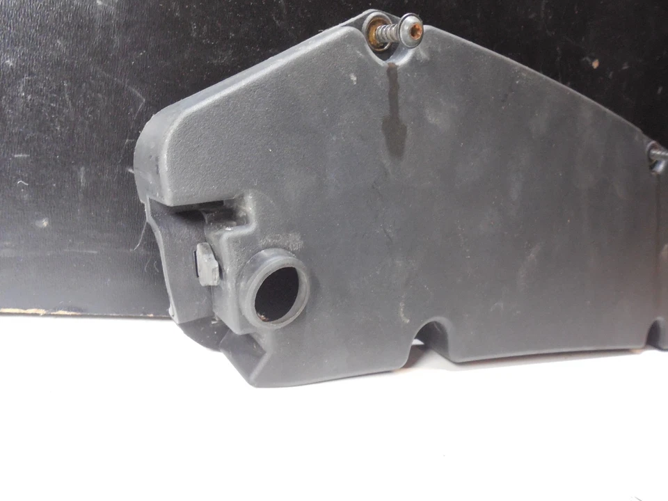 Montaje parrilla capó superior izquierdo 2308300152 03-12 Mercedes Benz R230 SL600 SL500 Foto 2 de 4