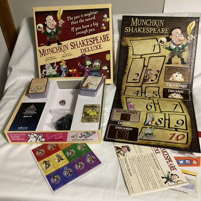 Munchkin Shakespeare Deluxe Board Game Steve Jackson Games - Open Box