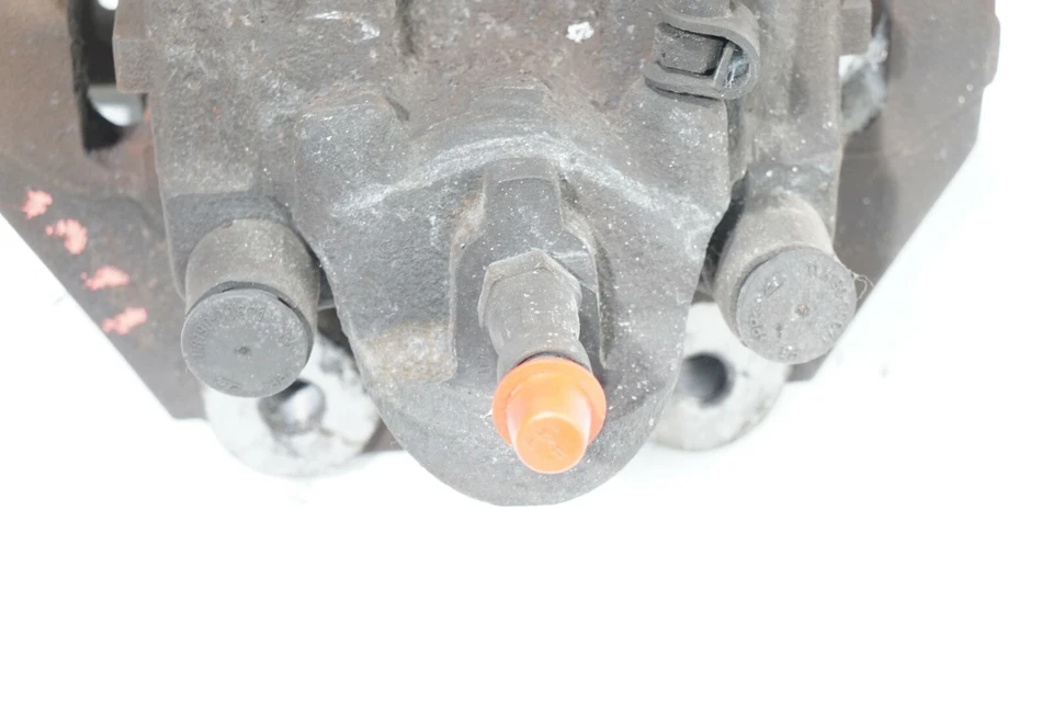 04 05 06 07 BMW 545i E60 REAR LEFT DRIVER SIDE BRAKE CALIPER OEM - Image 2 of 4