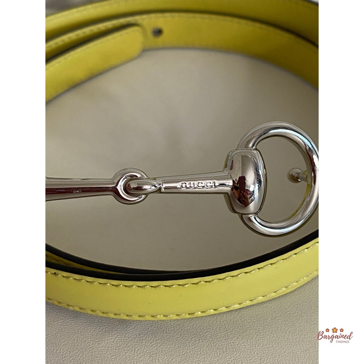 Authentic GUCCI Yellow Coated Calfskin Leather Skinny Buckle  display picture 3