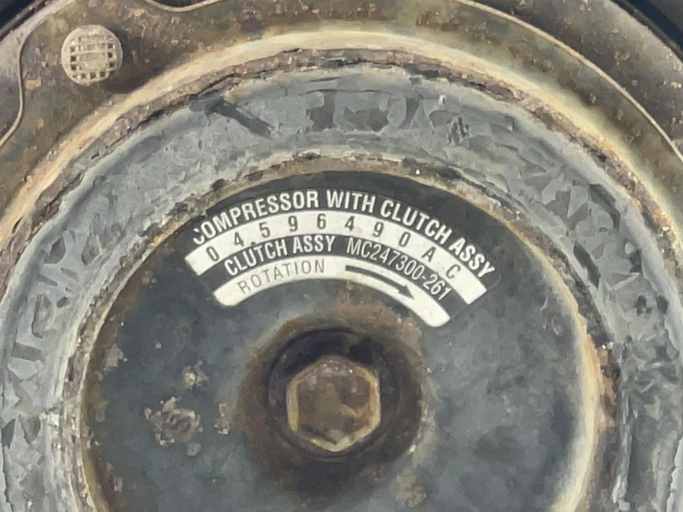 Compresor de aire acondicionado usado para: Dodge Magnum 2005 2,7 grado A Foto 2 de 4