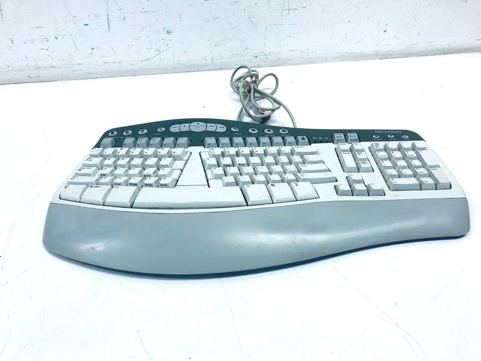 Microsoft Natural MultiMedia Keyboard 1.0A PS2 Ergonomic RT9470 PS/2 | eBay