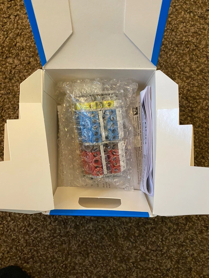 Lutron PDT-DS-1 Home Works DIN Panel Terminal Block - Image 3 of 4