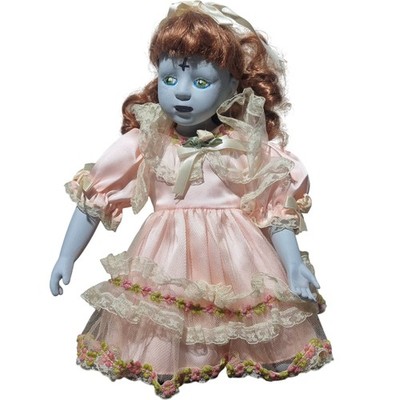 Haunted Doll Custom Gothic blaue Haut rote Haare Spitzenkleid gruselig Horror Deko