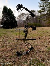 Elite Ember Compound Bow Green Black 10-60 lbs Draw Weight for Men Women Youth