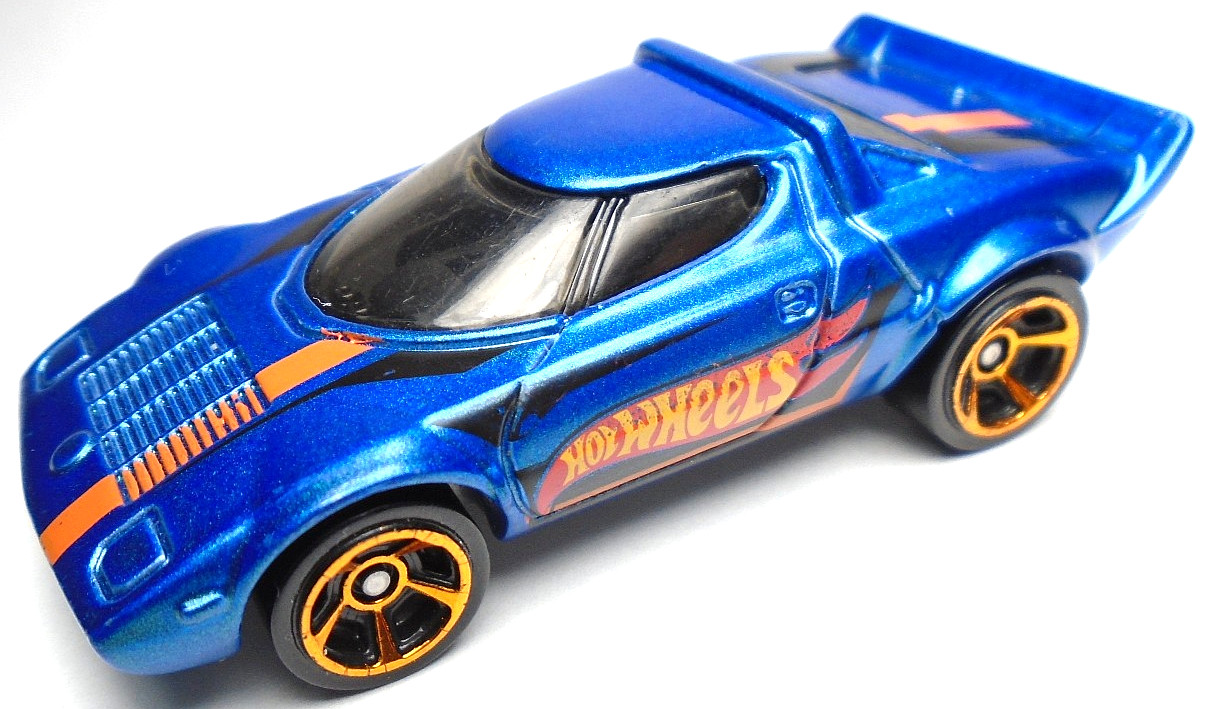 2015 HOT WHEELS HW LANCIA STRATOS BLUE 1:64 DIECAST 2 1/2" CAR W/ ORANGE STRIPES