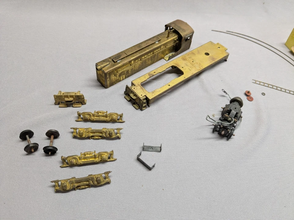 HO scale KEMTRON  -Japan-    Brass  Baldwin Locomotive  kit   read - Image 3 of 4