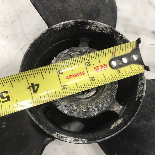 85 MerCruiser Alpha 1 Gen 1 Out Drive boat proper propeller 48-78120 A40 19 - Picture 6 of 9