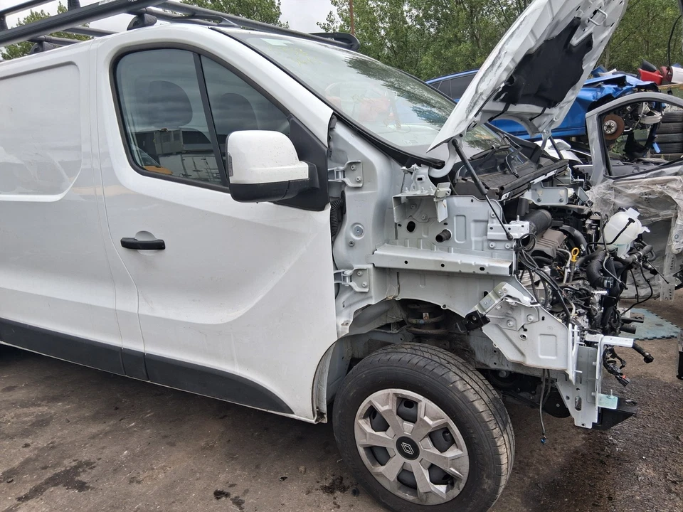 2024 RENAULT TRAFIC X82 2.0 DIESEL OSF DRIVER SIDE FRONT ENGINE MOUNT 112328493R — 第 4/4 张图片