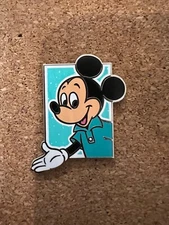 Disney Pin - Mickey and Pals Mystery Series - Mickey Mouse