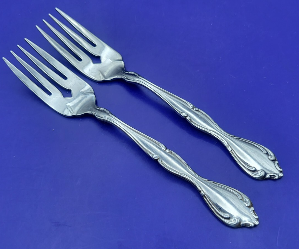 Oneida Metra Stainless Steel Flatware Set - Glossy Silverware In Great Used Condition