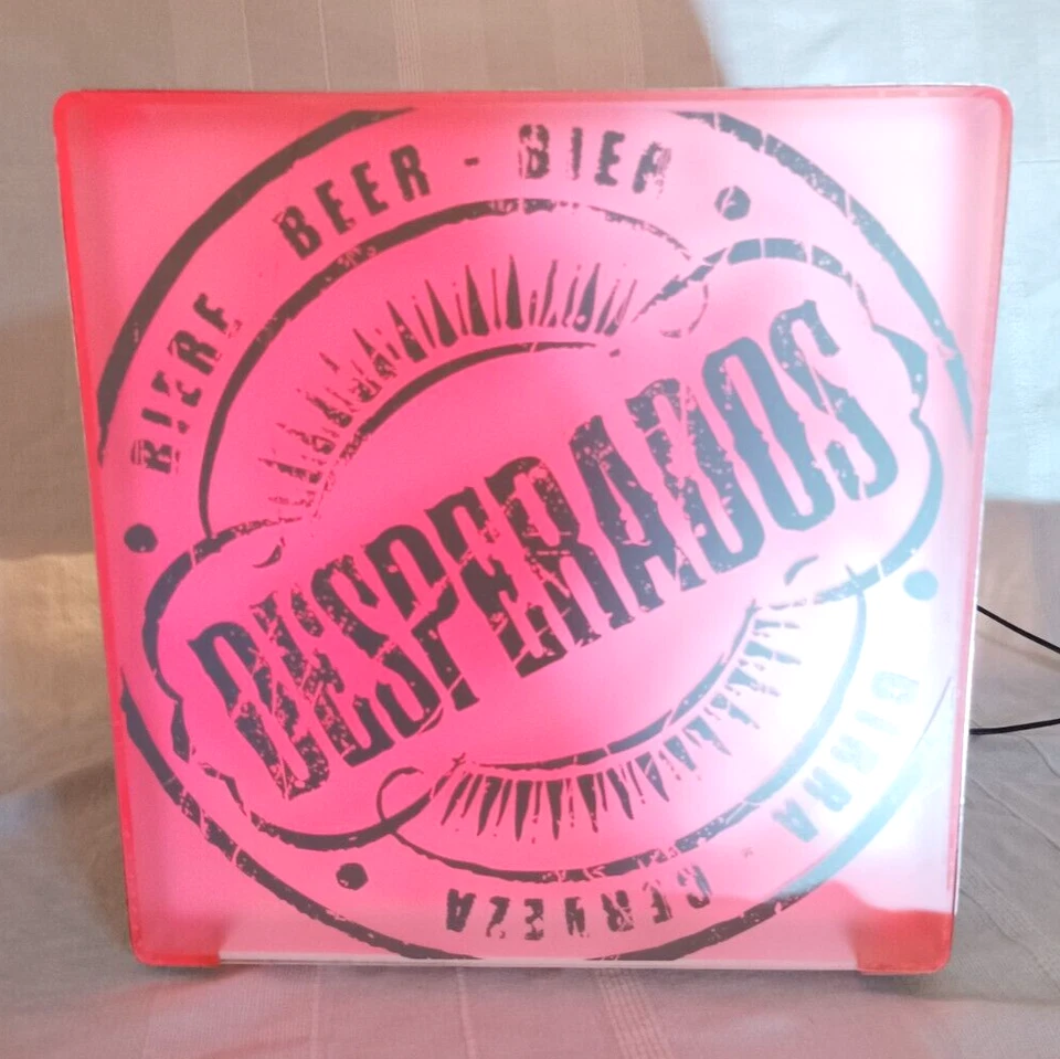 Enseigne cube bière DESPERADOS - Photo 2/4