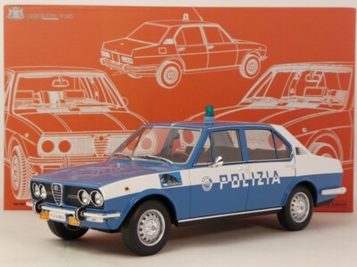 Laudoracing Alfa Romeo Alfetta 1.8 Volkspolizei Team Lenkrad 1976 1/18