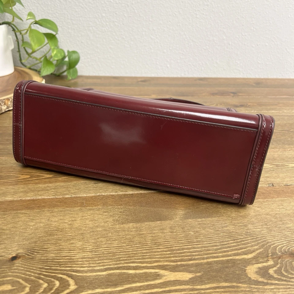 Cartera Tory Burch Juliette con asa superior charol granate rojo borgoña Foto 4 de 4