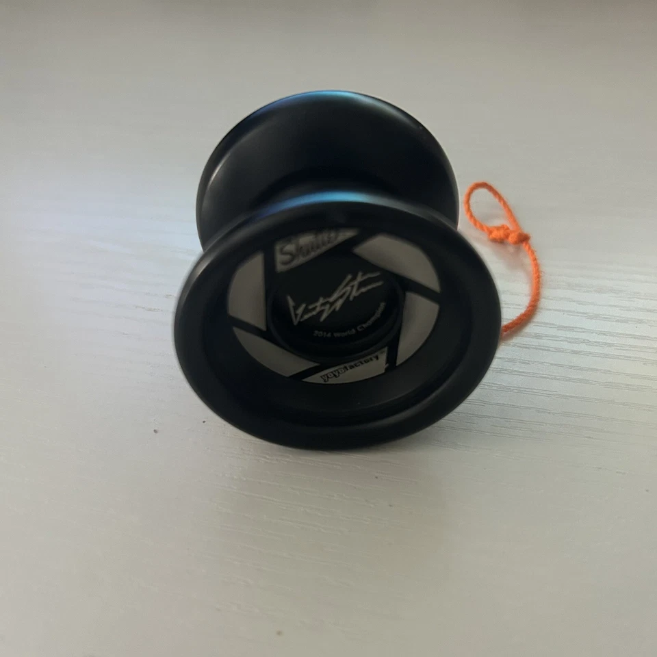 Yoyo 工厂快门 - Gentry Stein - 黑色/橙色 - 状况良好 — 第 3/4 张图片