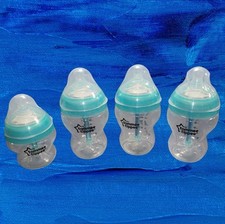 Tommee Tippee Lot of 4 Baby Bottles with Covers Anti-Colic BPA-Free EXCELLENT