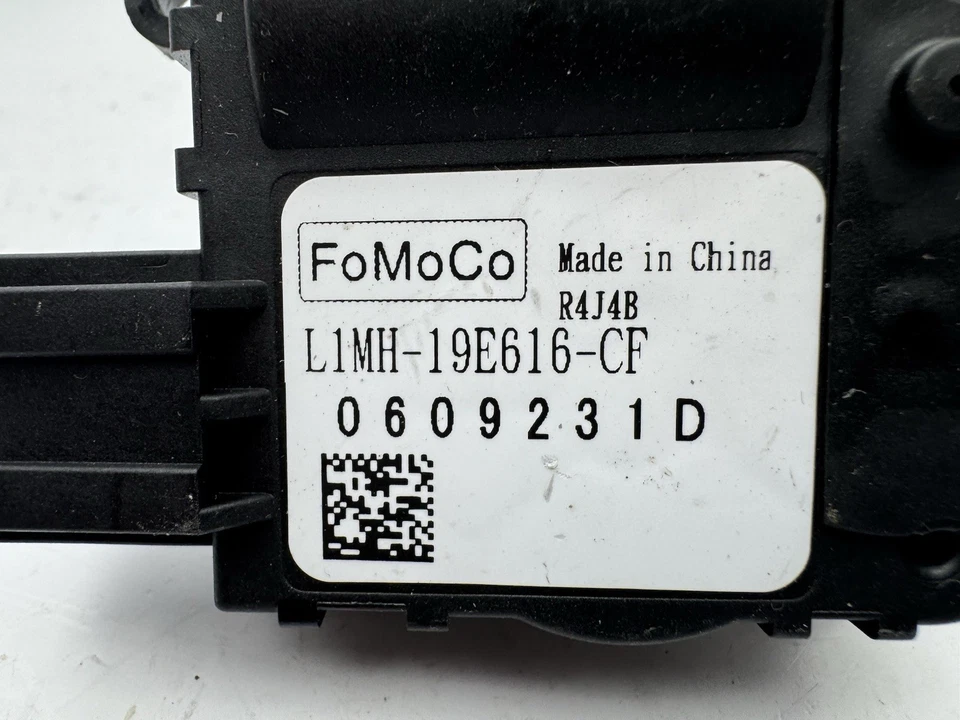 2020-2024 LINCOLN AVIATOR FORD EXPLORER HVAC AC HEATER FLAP  MOTOR ACTUATOR OEM - Image 2 of 4