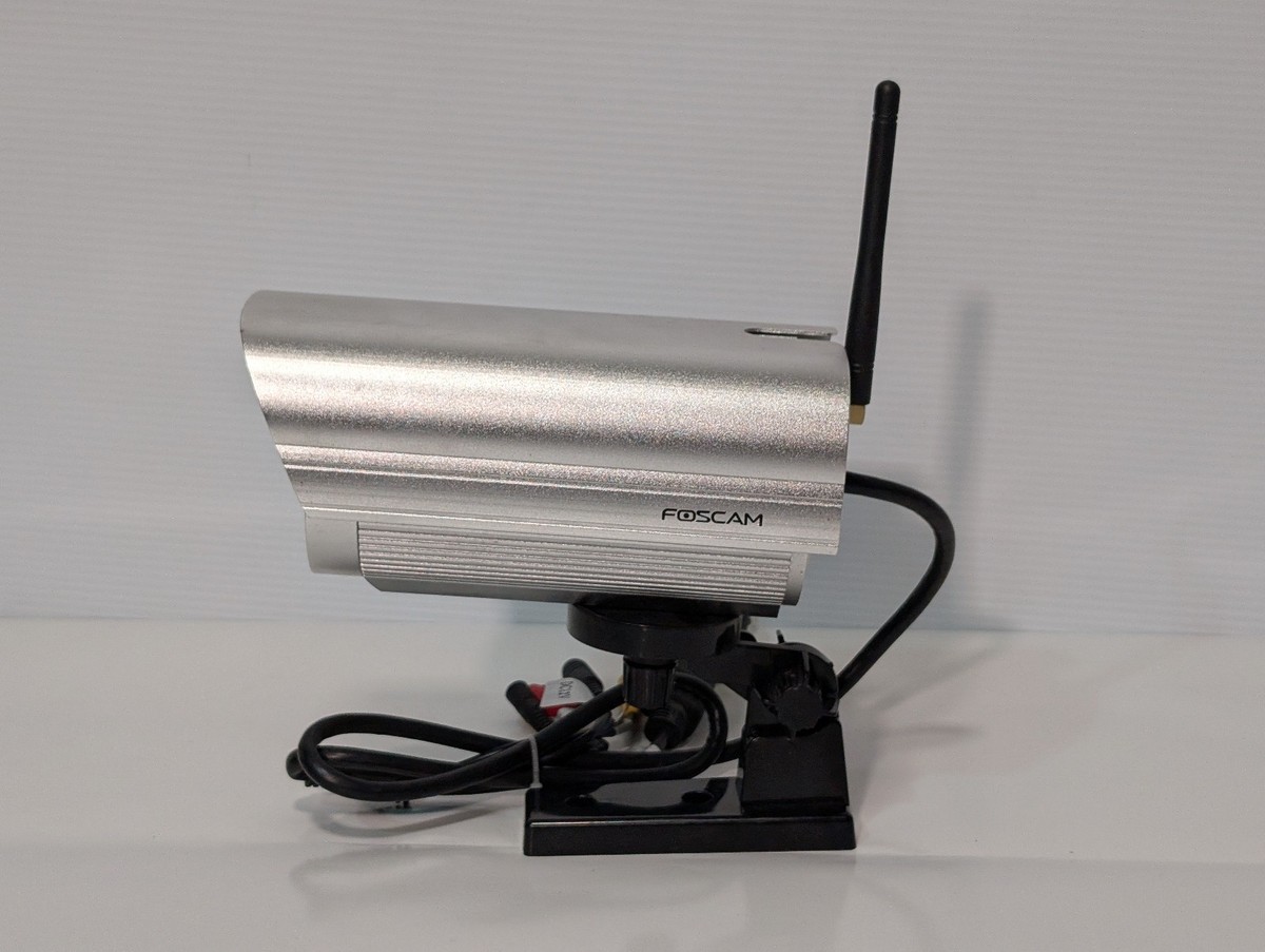 Foscam 2.0 MP FHD屋外防水PoE IPカメラ Foscam FR4020A2, FI9802W Outdoor Wireless Security Camera Assy