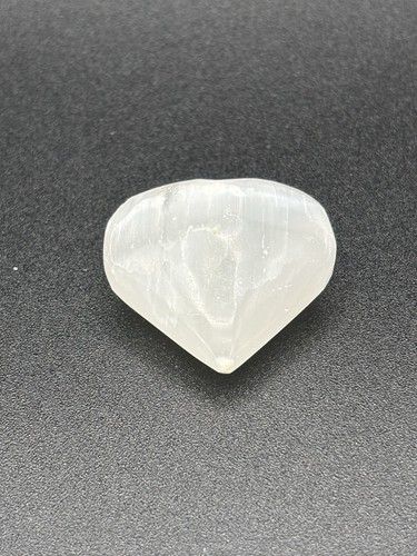.03kg Selenite Puffy Heart - Rustic Cut 1-2/5”x1.5 - Picture 3 of 3
