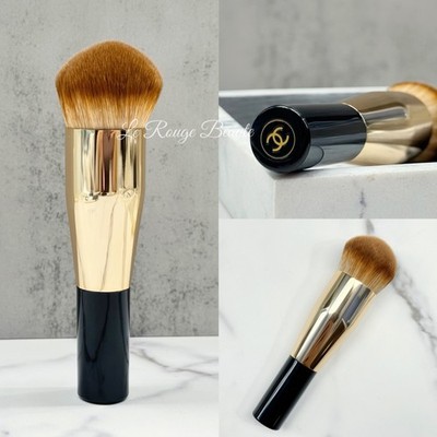 1pc Chanel Brush Sublimage L'essence De Teint Foundation Brush *Travel Size 4.5