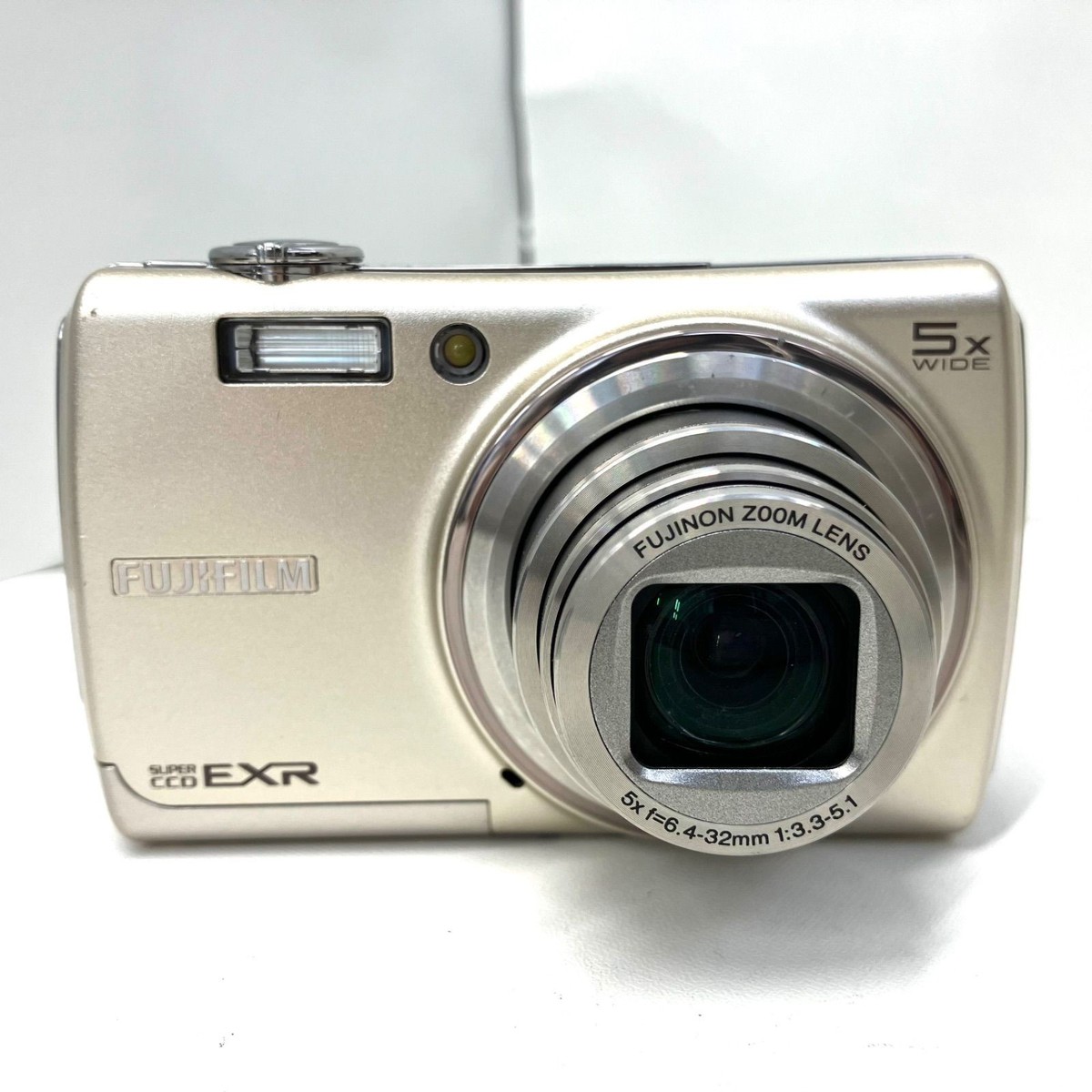 Fujifilm FinePix F200EXR Silver 12.0MP Compact Digital Camera From