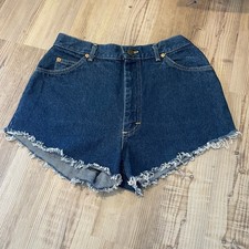 Vintage Lee Cut-Off Jean Shorts - size 14