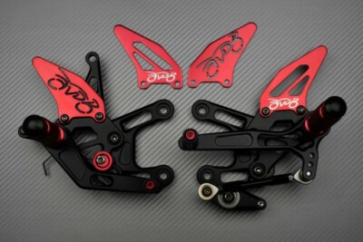 Platines Commandes Reculées AVDB Rouge Pour HONDA CBR 1000 RR 1000RR 2006-07