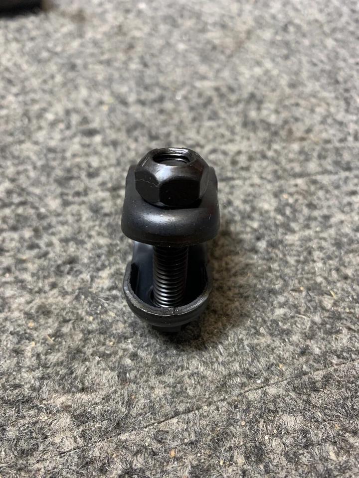 XRF ES2032S Steering Tie Rod End Adjusting Sleeve Rear Fits vehicles on chart  - Image 2 of 4