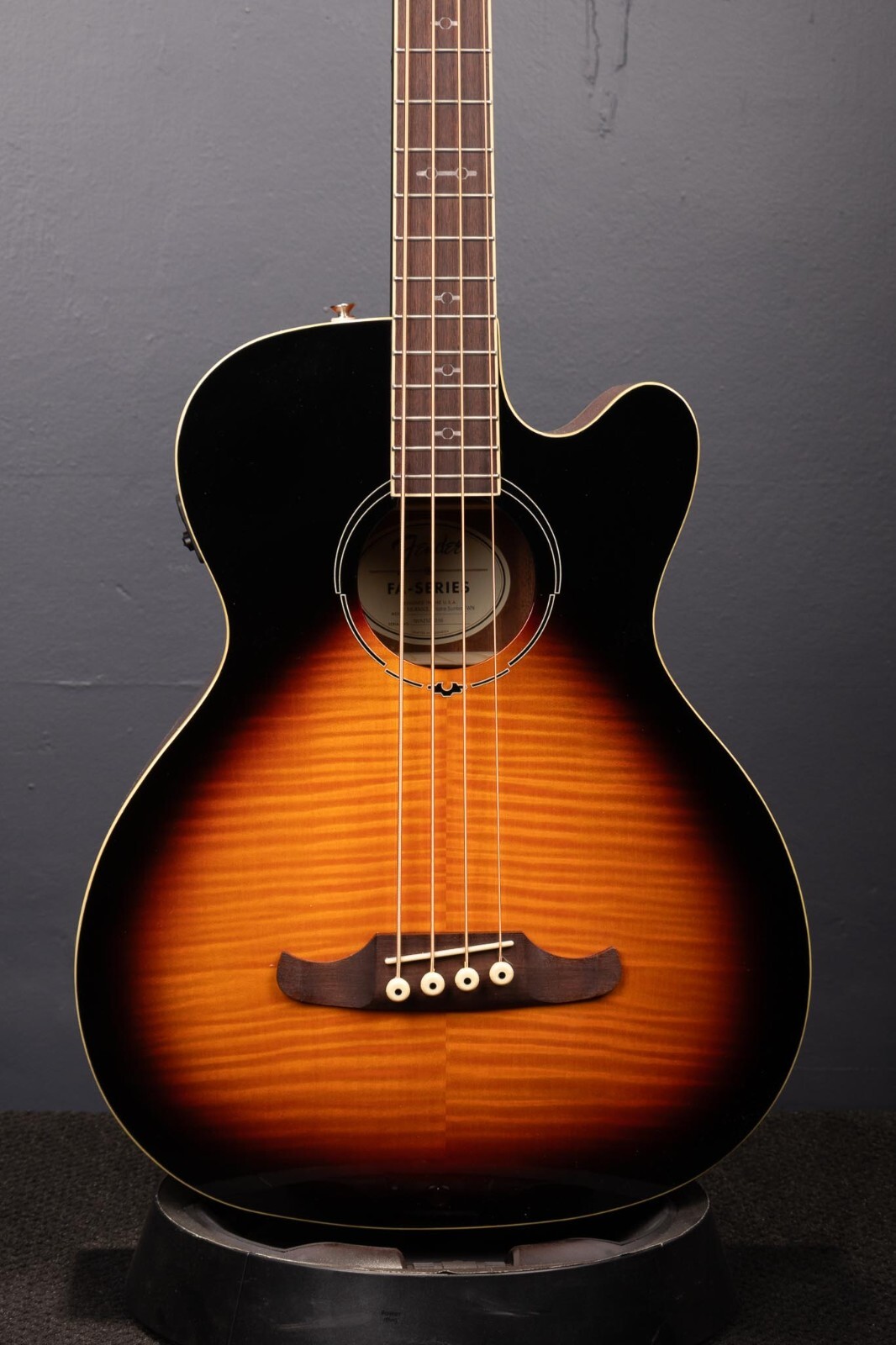 Акустико-электрический бас Fender FA-450CE - 3-тональный Sunburst 82990₽
