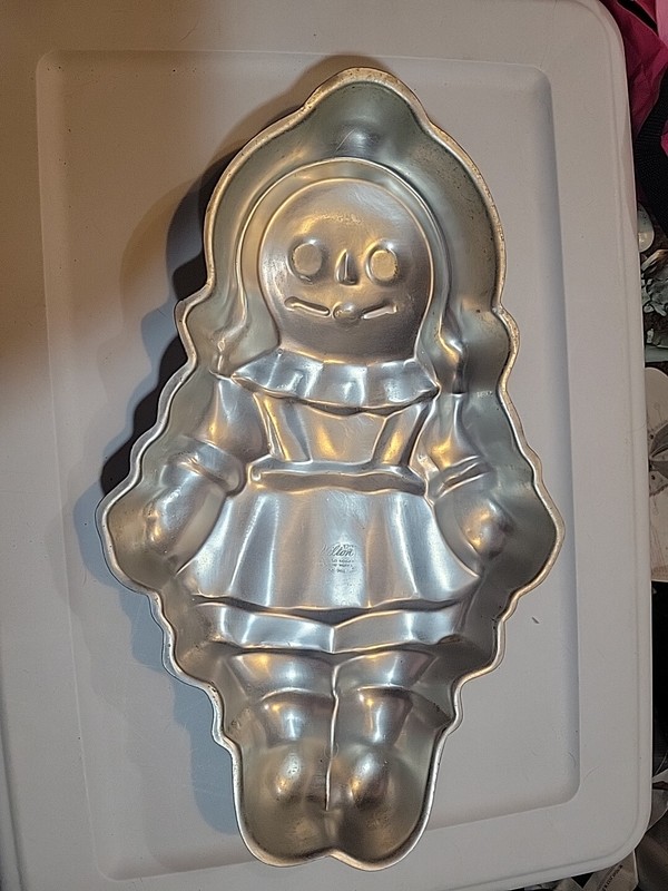 WILTON RAG DOLL CAKE PAN 502-968 VINTAGE RAGGEDY ANN Doll 1971 new old stock