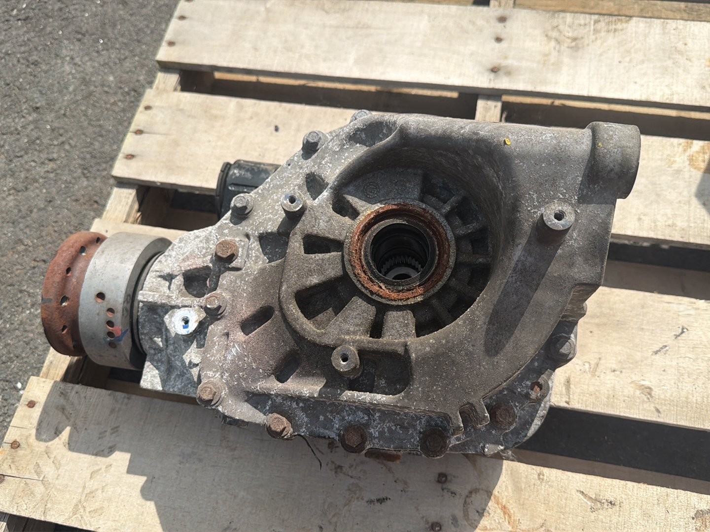 Maserati Ghibli 2014-2017 Rear Axle P/N 670030134