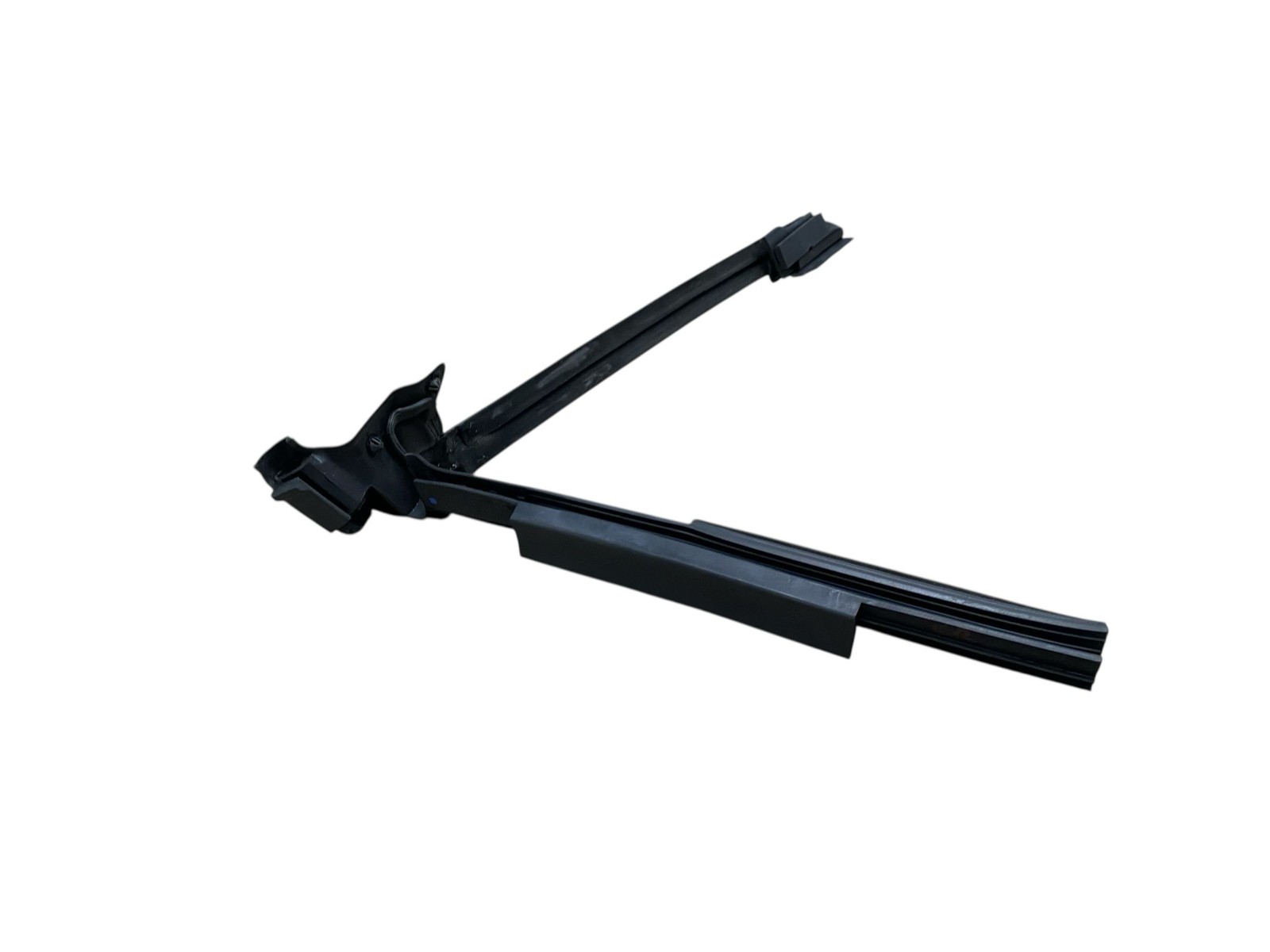 2015 BENTLEY CONTINENTAL CONVERTIBLE LEFT REAR QUARTER WINDOW BELT MOLDING &