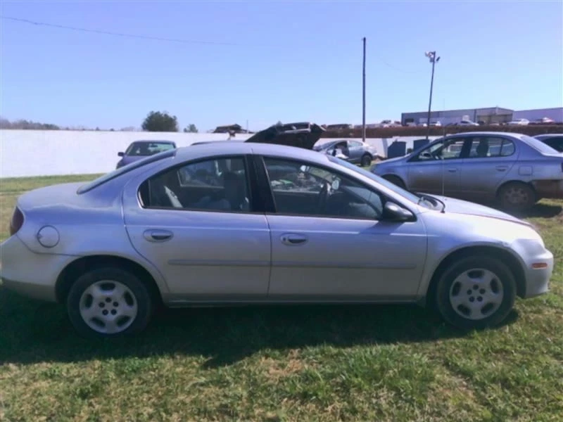 Capó excluyendo SRT4 sin capó apertura de cuchara para Dodge Neon 00-05 OEM Foto 4 de 4