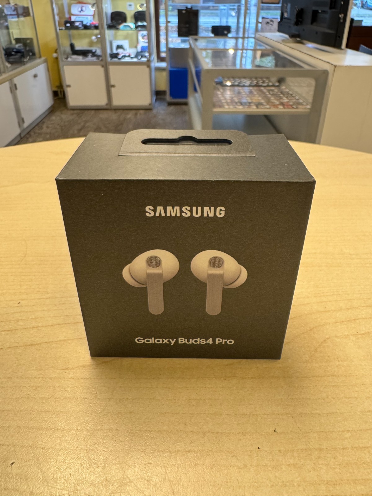 Samsung Galaxy Buds4 Pro SM-R640 NEU White