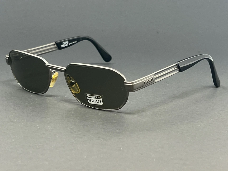 Gafas de sol rectangulares vintage Gianni Versace S17-948 Gunmetal para hombre Foto 2 de 4