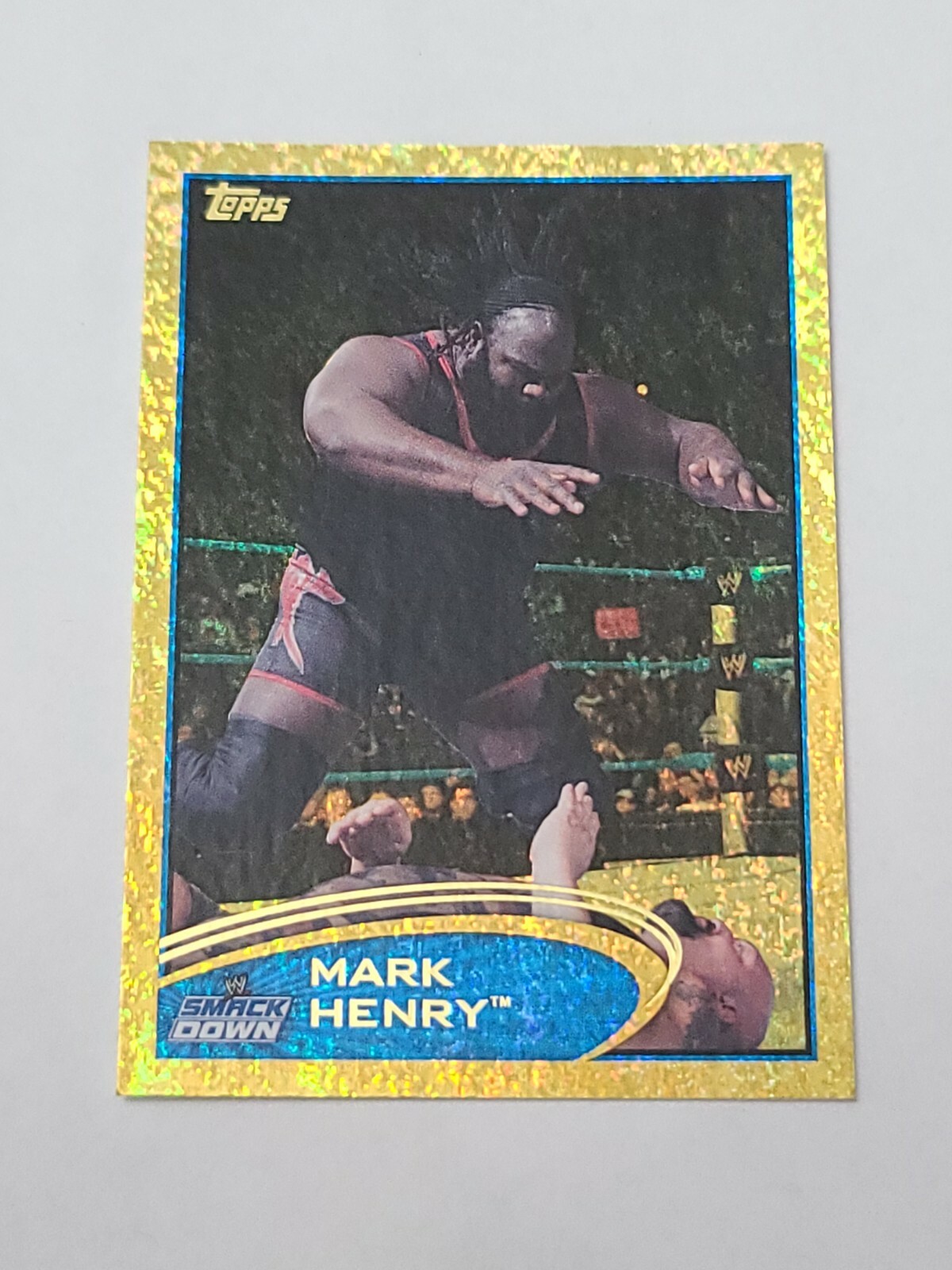 WWE 2012 (Topps) GOLD FOIL PARALLEL CARD (1:24 packs) #16 MARK HENRY