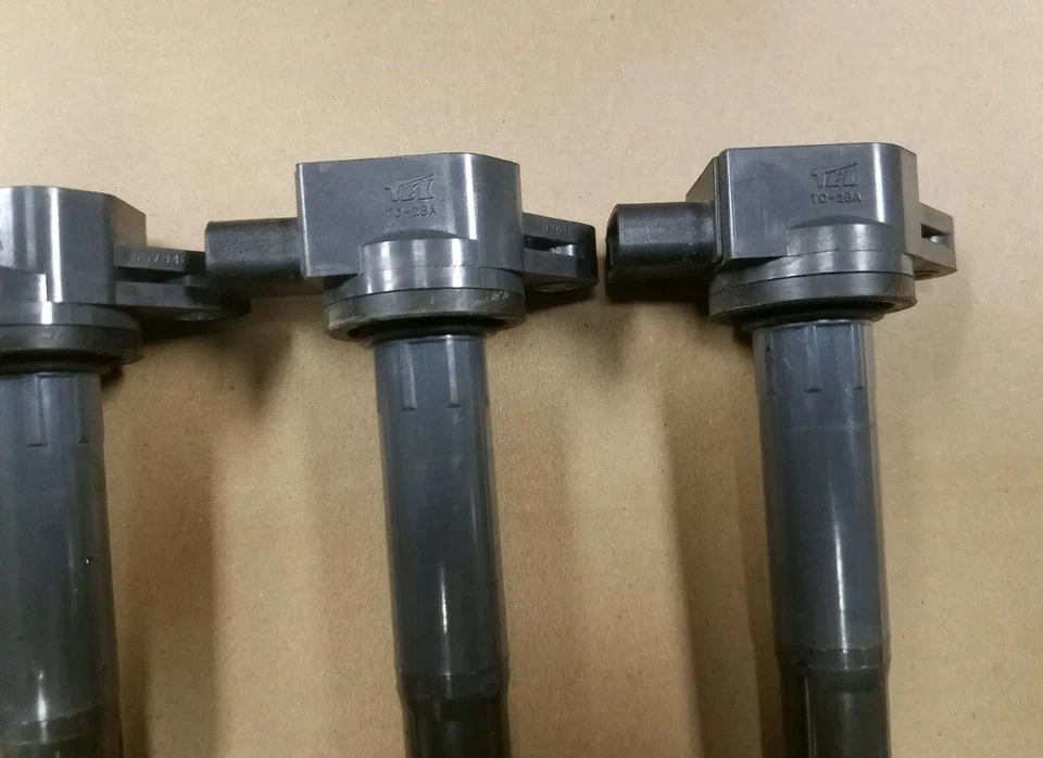 ACURA TSX КАТУШКИ 2004 - 2008 НАБОР ИЗ 4 / ACURA RSX 2002 - 2006 КАТУШКИ K20 K24 КАТУШКИ - Изображение 3 из 3