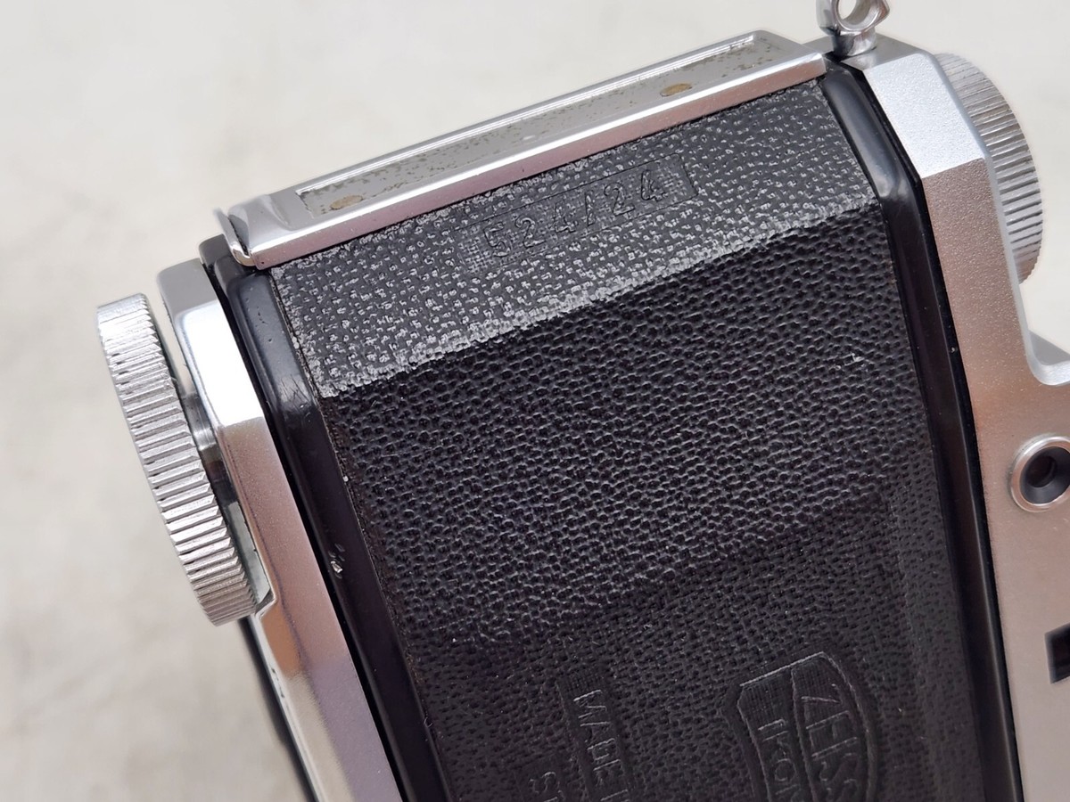 Vintage Zeiss Ikon Contina 524/24 35mm RF Camera w/ Opton