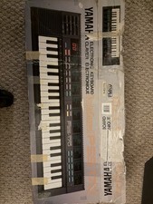 Imagen de Yamaha Porta Sound PSS-170 Electronic Keyboard + Digital Synthesizer Works Great