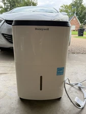Honeywell Dehumidifier, 30 Pint, TP50WKN
