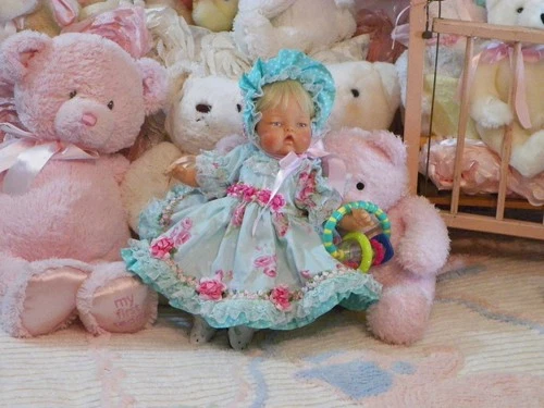 Thumbelina Baby Doll 14" By Ideal OTT-14 Pastel Color Dress Restored Body 1960's