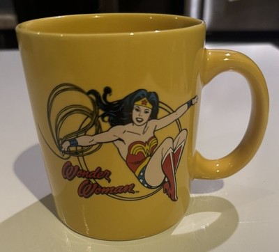 Wonder Woman Yellow Coffee Cup DC Comics by Vandor