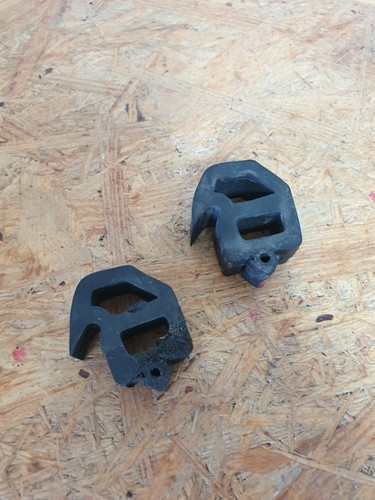 Gummipuffer MOTORHAUBE OPEL OMEGA B 2 STÜCK