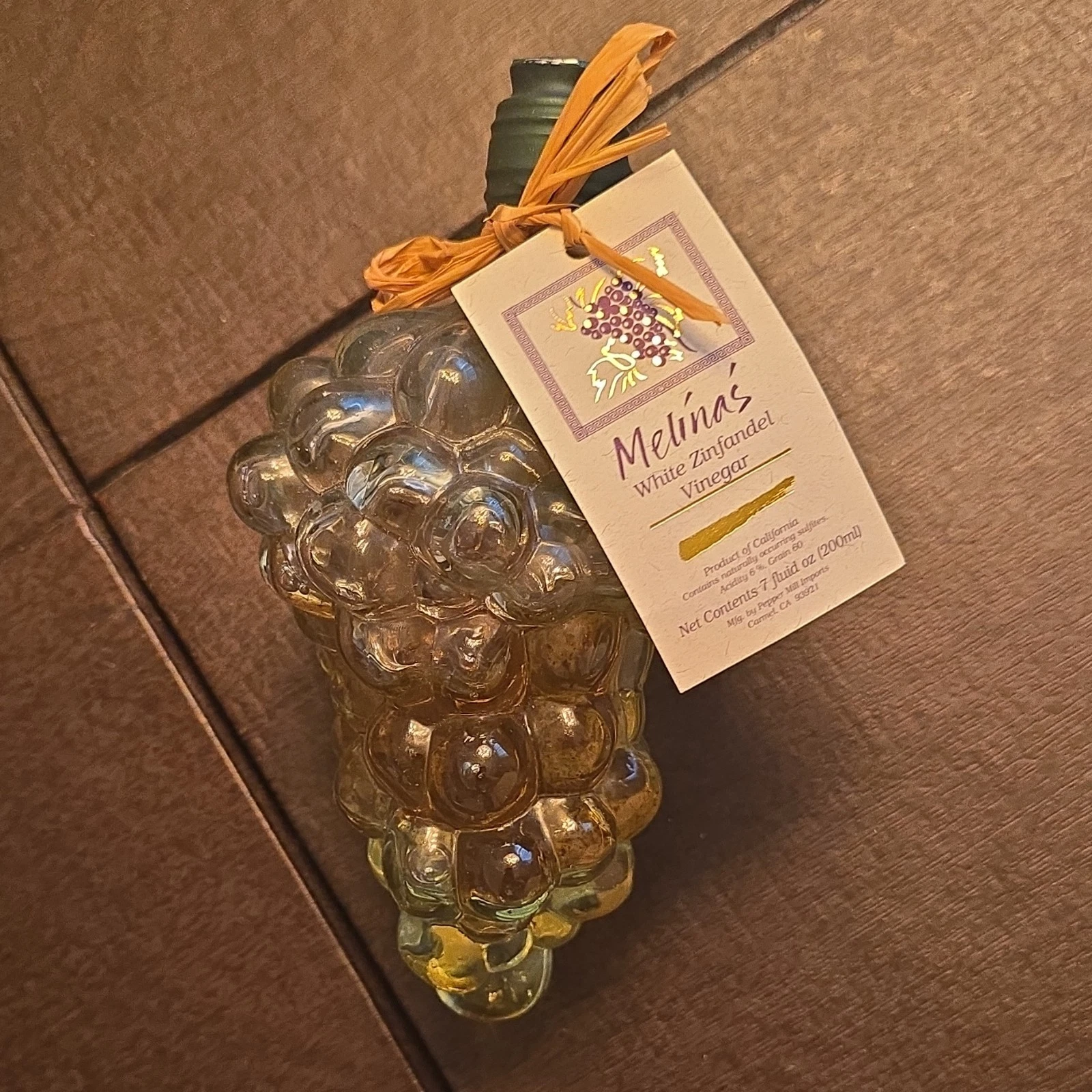 Melina's White Zinfandel Vinegar 7 fl oz Glass Decorative Bottle, UNOPENED&FULL