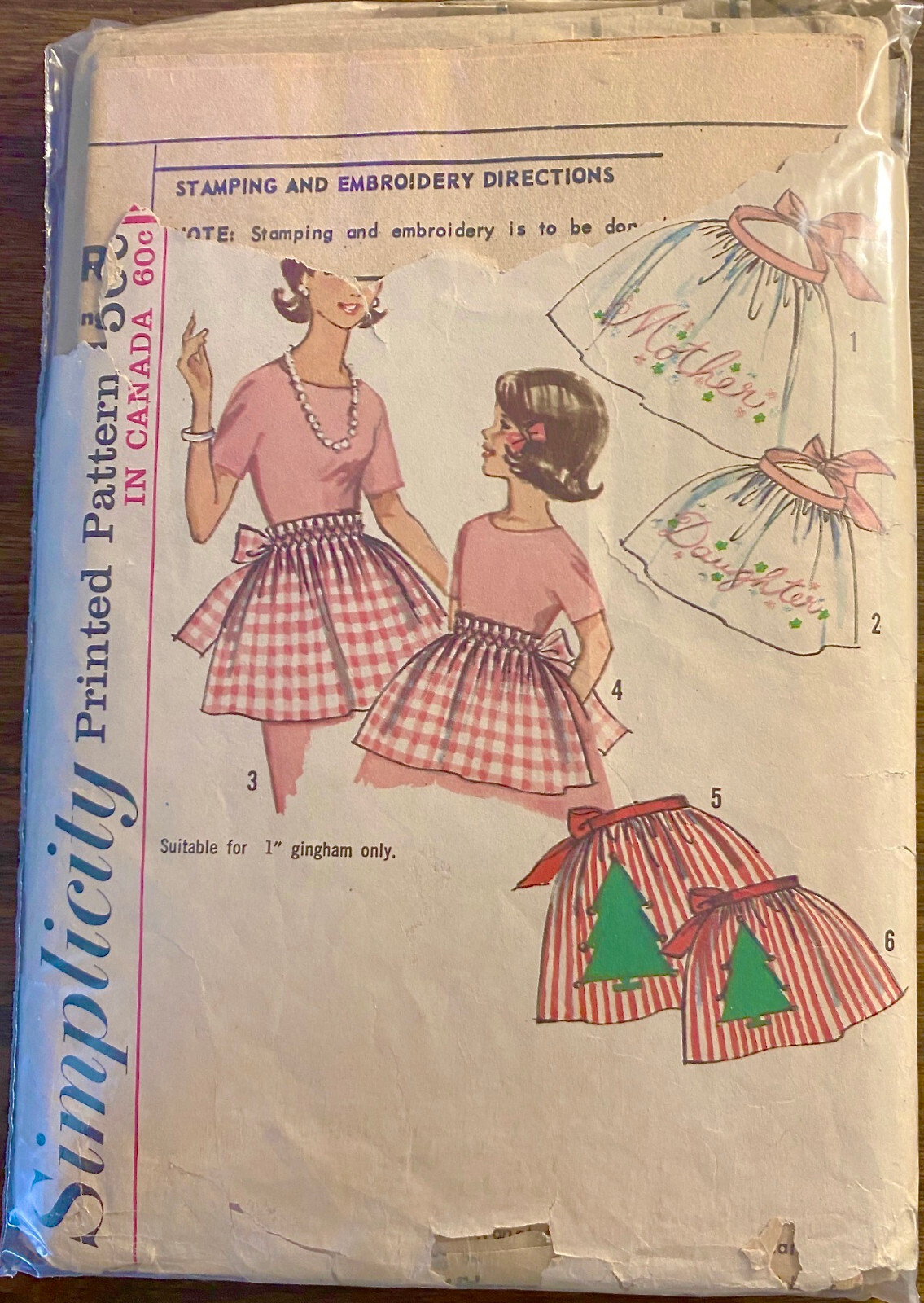 Vintage 1963 Simplicity Matching Mother Daughter Apron Pattern #5228 ...
