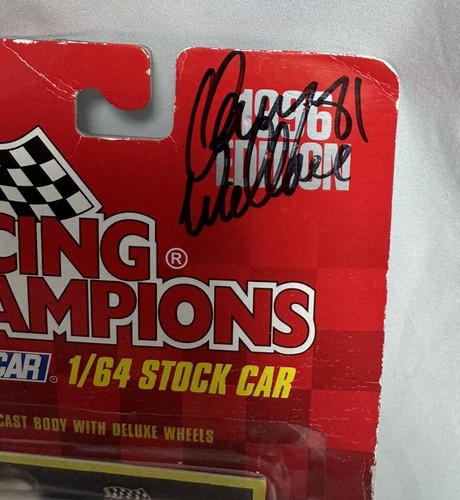 SIGNED 1:64 Kenny Wallace #81 TIC FINANCIAL 1996 AUTOGRAPHED DieCast NASCAR - Picture 2 of 3