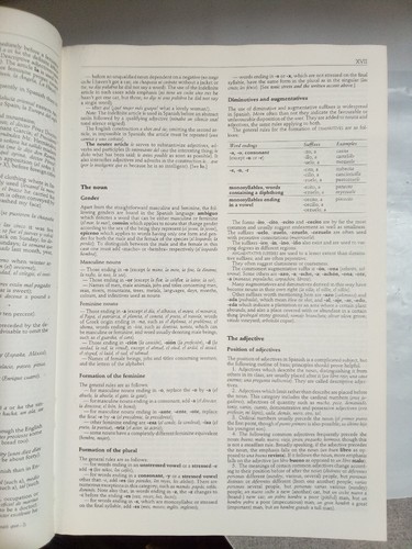 Larousse Spanish-English - English-Spanish Dictionary/HC/DJ *VERY GOOD* - Picture 9 of 12