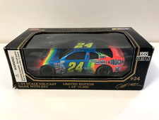1995 Racing Champions Jeff Gordon 1:24 Die-Cast Bank w/Key